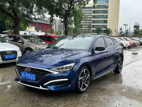 Hyundai Festa