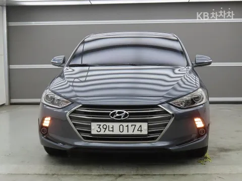 Hyundai Elantra (Avante)