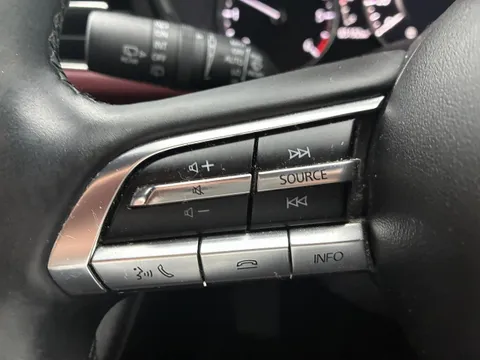 Mazda MAZDA3 Fastback