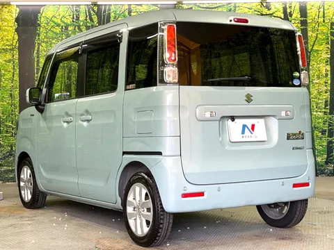 Suzuki Spacia