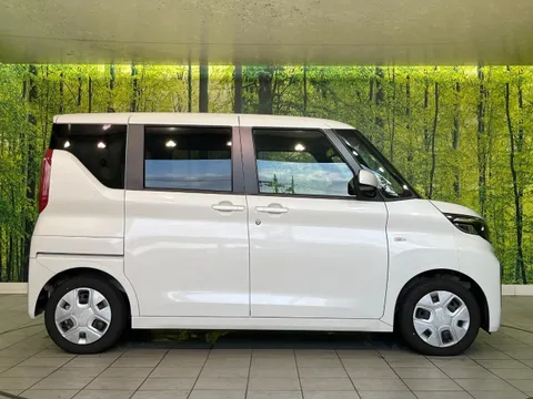 Mitsubishi eK Space