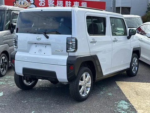 Daihatsu Taft