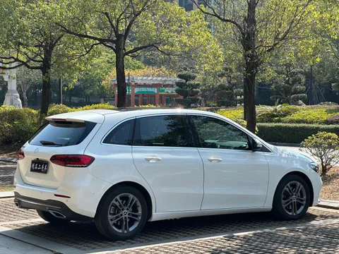 Mercedes-Benz B-Class
