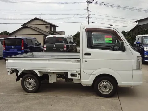Nissan Clipper Truck
