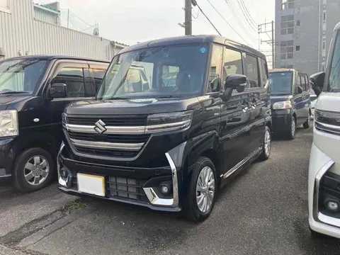 Suzuki Spacia Custom