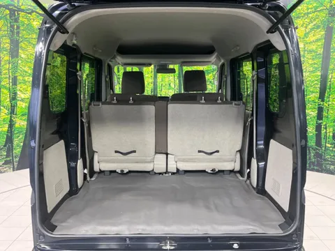 Mitsubishi Minicab Van