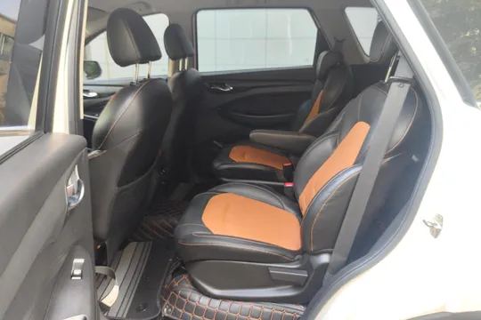 Wuling Hongguang S3
