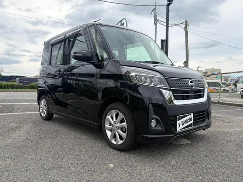 Nissan Dayz Roox