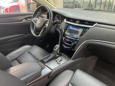 Cadillac XTS
