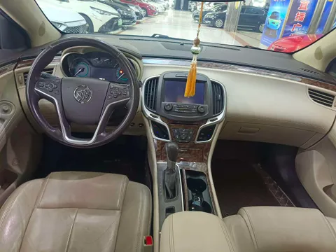 Buick LaCrosse