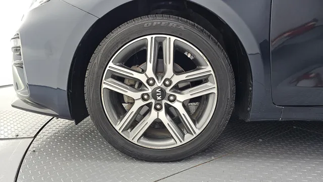 Kia Cerato (K3)
