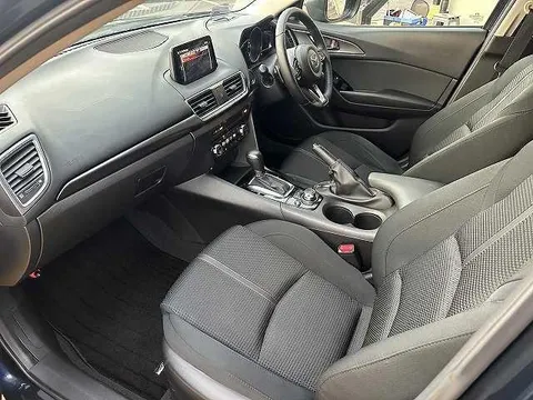 Mazda Axela Sport