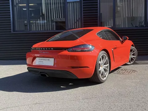 Porsche 718