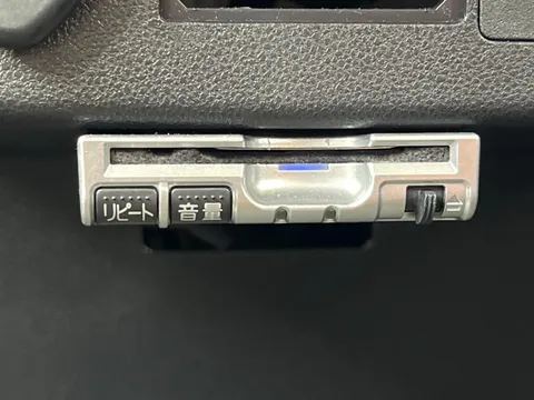 Daihatsu Mira Tocot