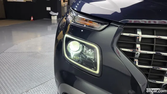 Hyundai Venue
