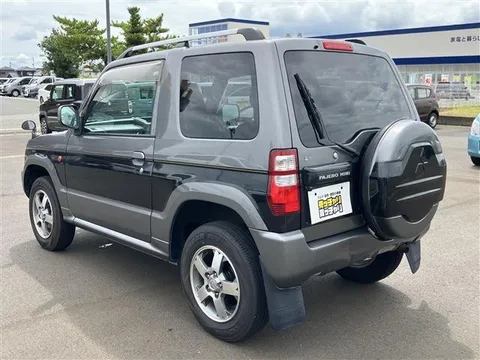 Mitsubishi Pajero Mini