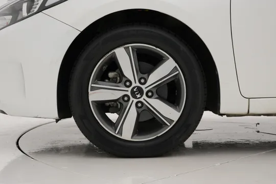 Kia Cerato (K3)