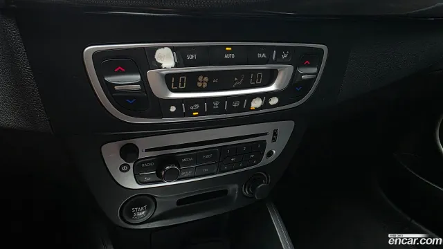 Renault SM3