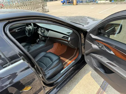 Cadillac CT6