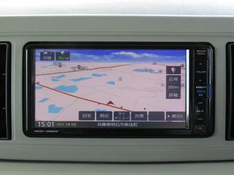 Daihatsu Mira Tocot