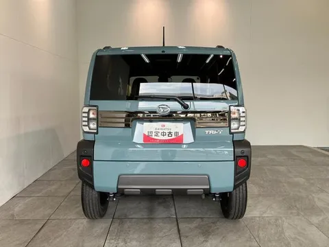 Daihatsu Taft