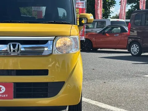 Honda N-BOX Slash