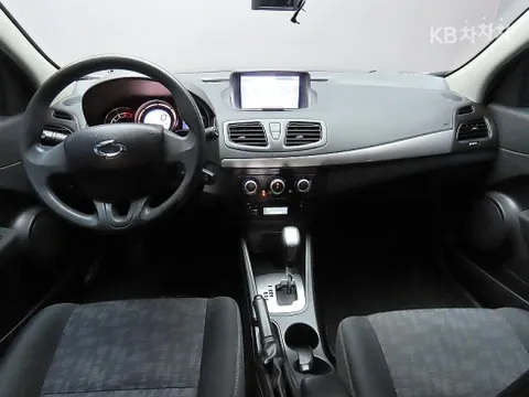 Renault SM3