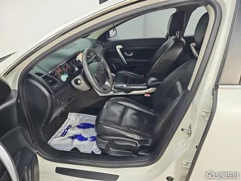 Renault SM5