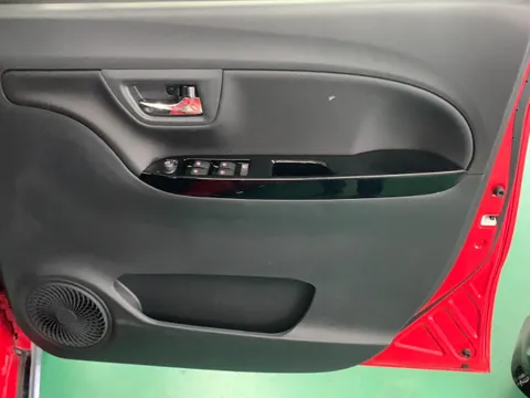 Toyota Pixis Joy