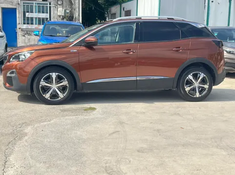 Peugeot 4008