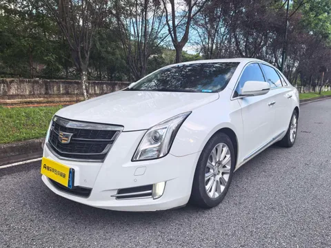 Cadillac XTS