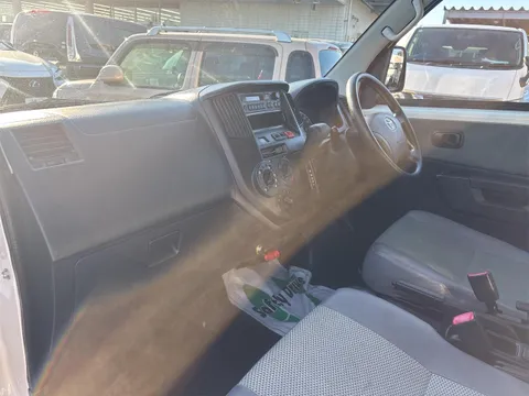 Toyota TownAce Van