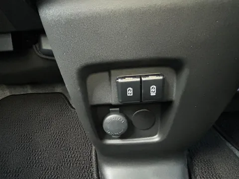 Suzuki Spacia Base