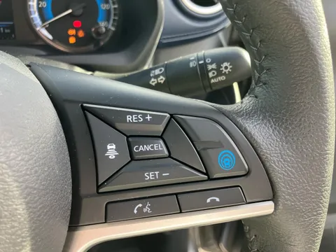 Mitsubishi eK X
