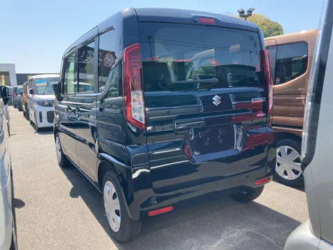 Suzuki Spacia