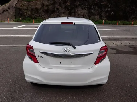 Toyota Yaris (Vitz)