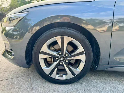 Hyundai Festa