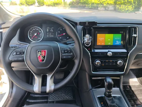 Roewe i6 Classic