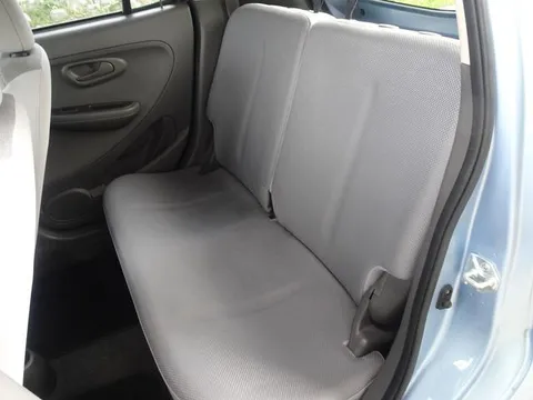 Subaru R2