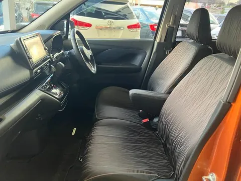 Mitsubishi eK X