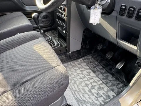 Daihatsu Naked