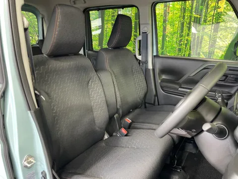 Suzuki Spacia Gear