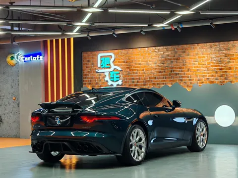Jaguar F-Type