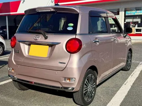 Toyota Pixis Joy