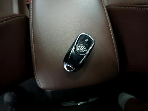 Buick GL6