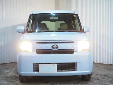 Toyota Pixis Space