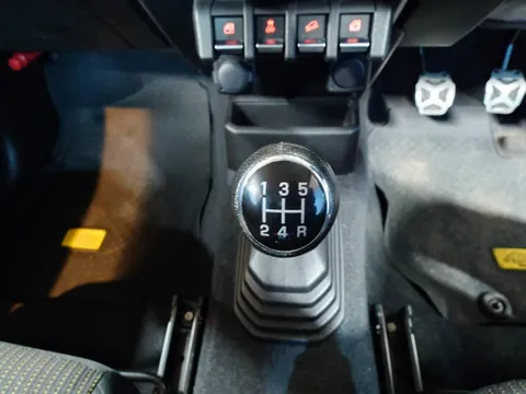 Suzuki Jimny Sierra