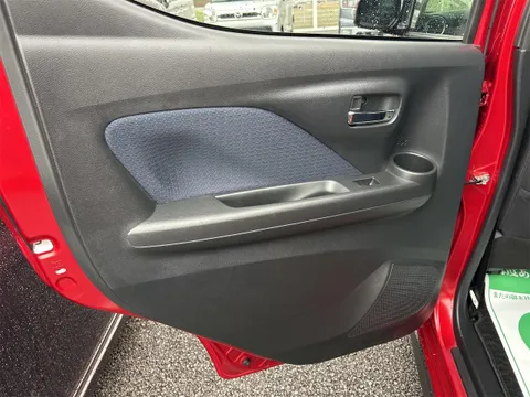 Mitsubishi eK X