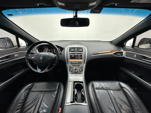 Lincoln MKZ