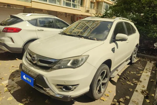 BYD S7